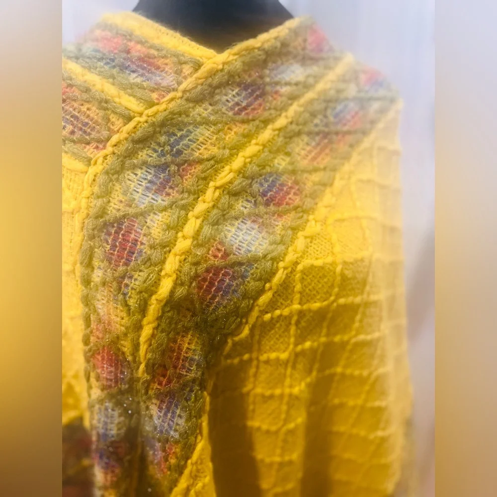 Yellow Boho Knit Poncho Lightweight Spring Layer Beach Wrap OS - Picture 6 of 15